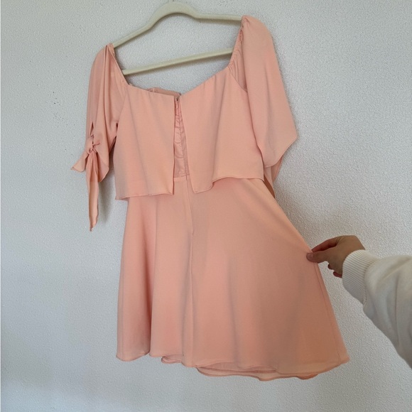 pink off‎ the shoulder dress - Picture 5 of 9